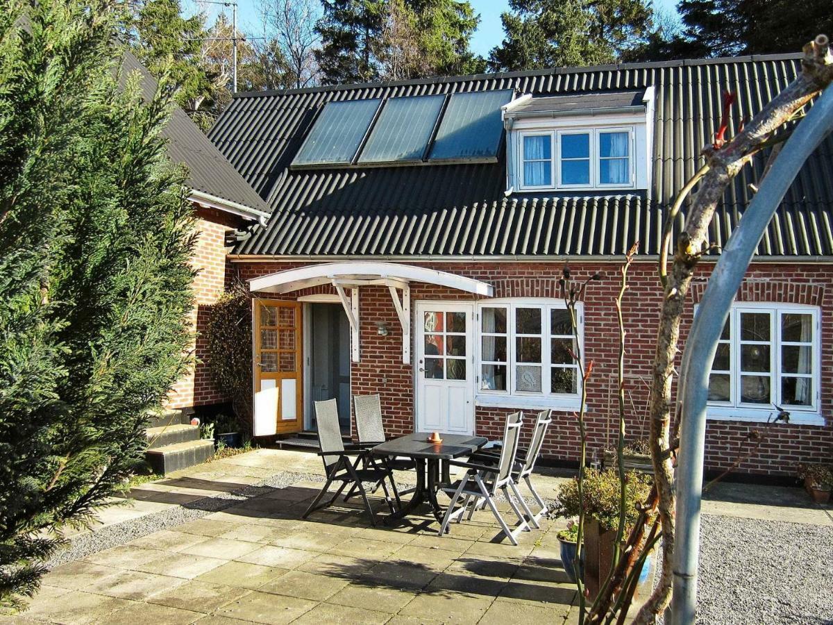 4 Person Holiday Home In Nex Langedeby Exterior photo